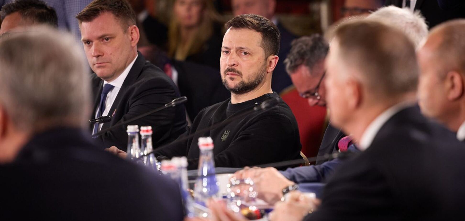 Зеленський: у небезпеці всі держави-сусіди Росії, слова про передачу Україні ППО мають збігатися з реальністю