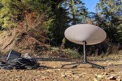 Компания Starlink официально опровергла слухи о возможности прекращения работы в Украине