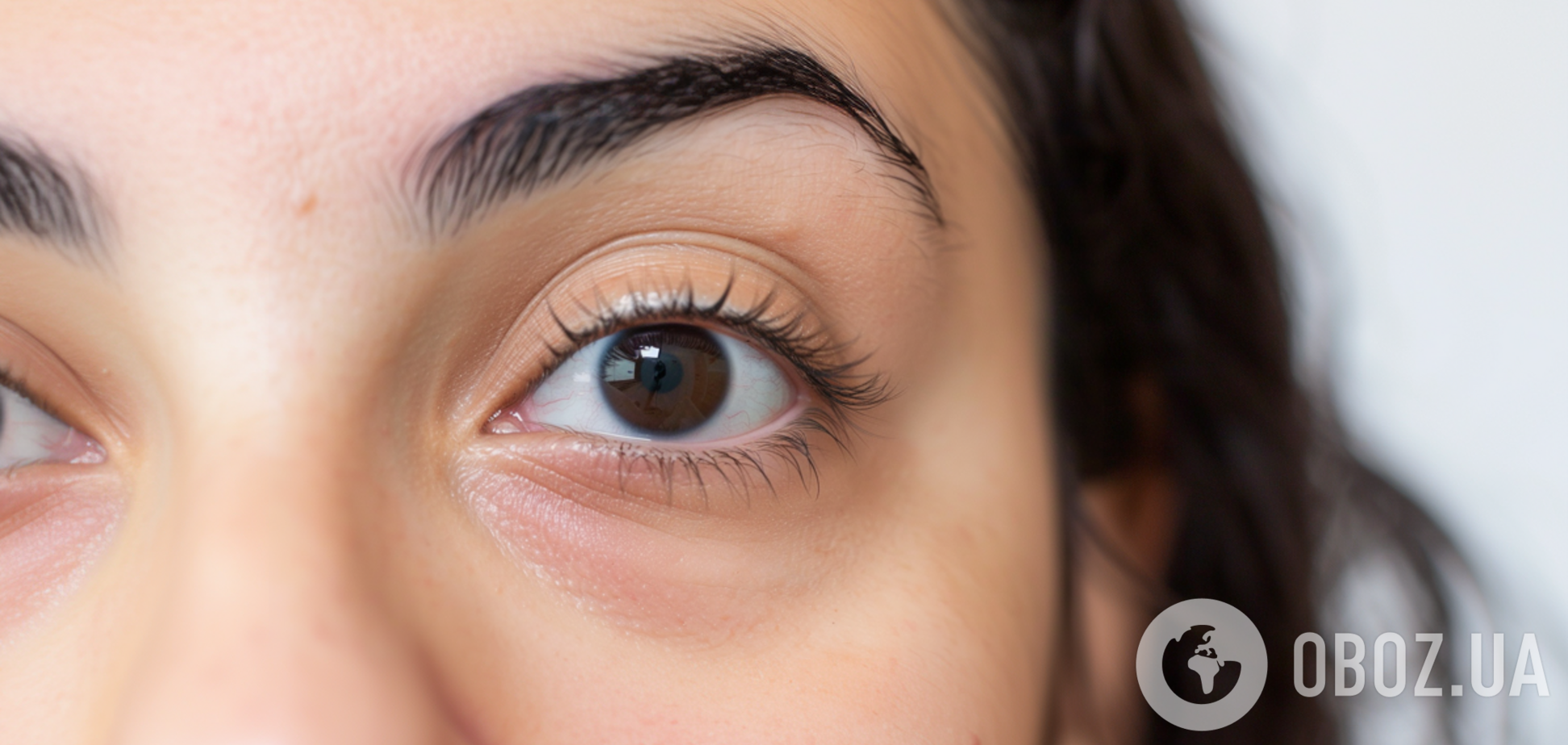 Як надійно замаскувати темні кола під очима: геніальний лайфхак для макіяжу