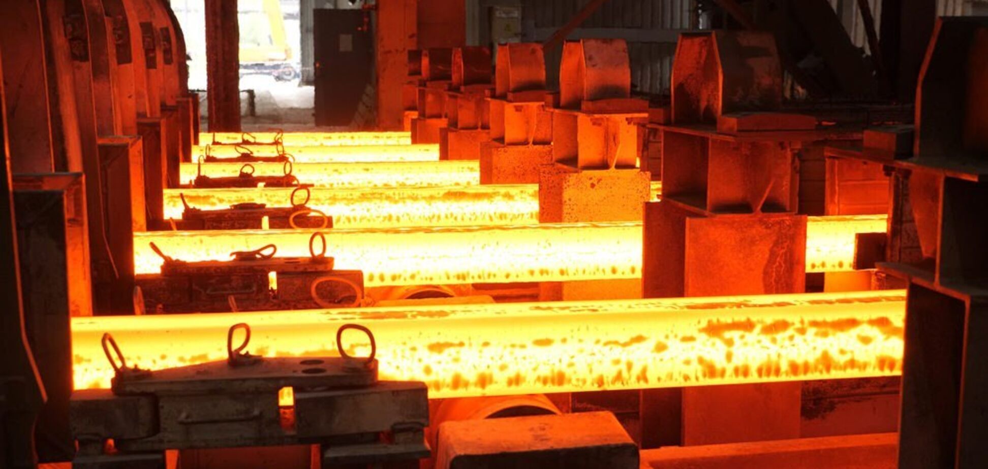 Металурги закликали НКРЕКП не об’єднувати тарифи на розподіл електроенергії: збитки можуть сягнути понад 3 млрд