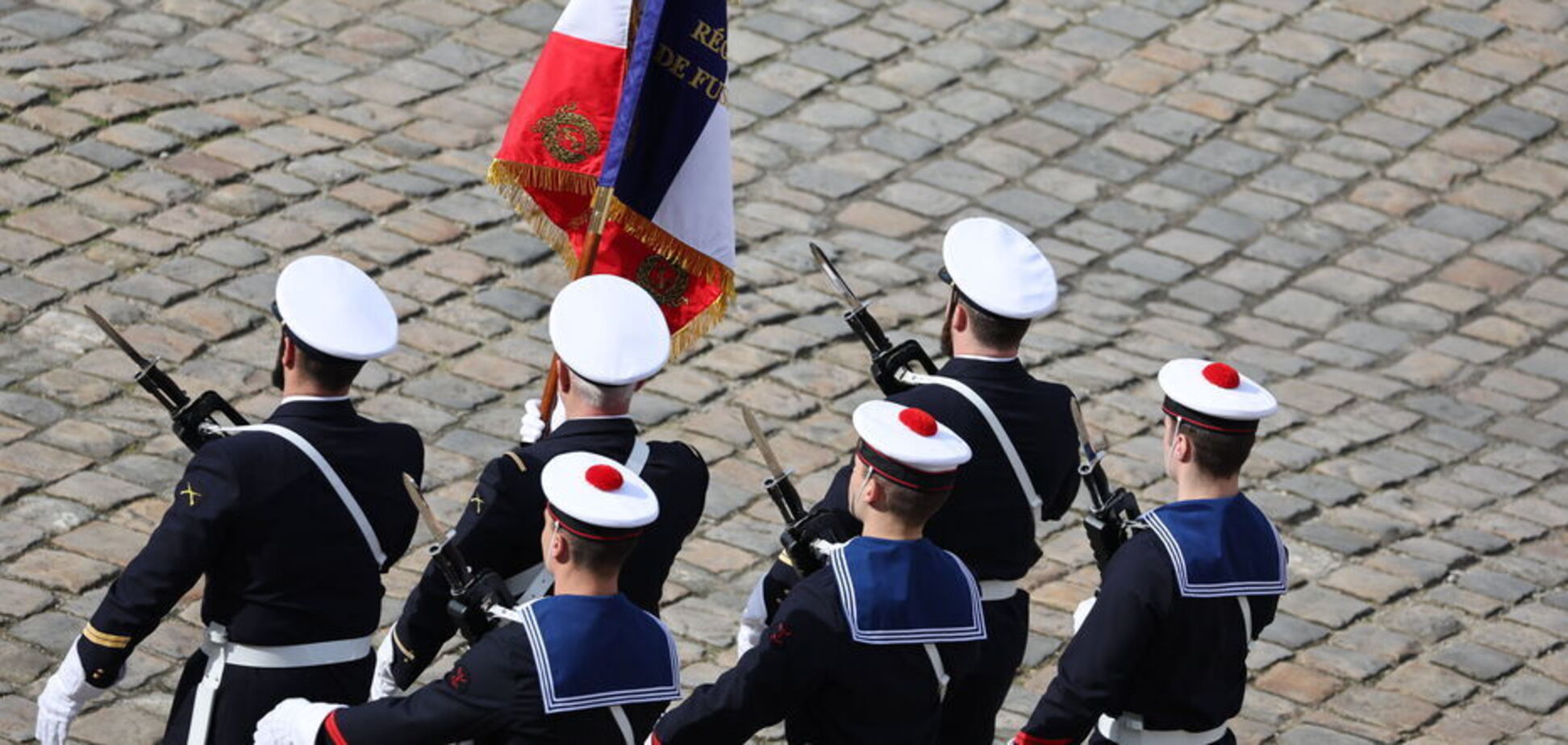 Более половины молодых французов готовы воевать в Украине в случае угрозы для их страны: результаты опроса
