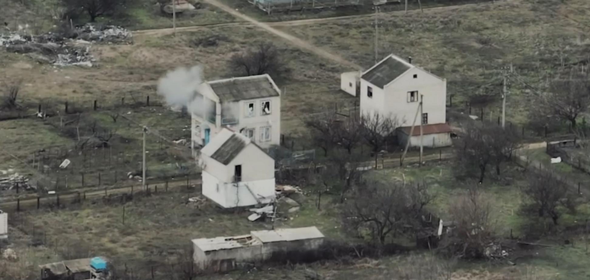 'Хватит курить где попало': защитники Украины показали, как охотятся на оккупантов с помощью дронов. Видео