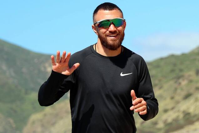 Що робить Ломаченко, поки в Україні війна. З'явилися фото