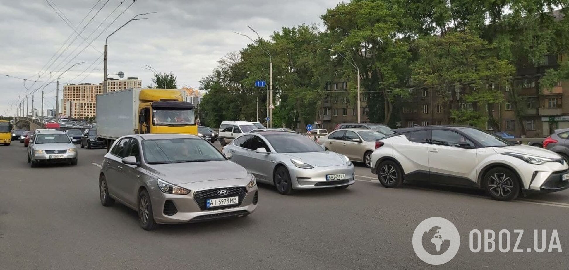 Киев в пятницу сковали утренние пробки