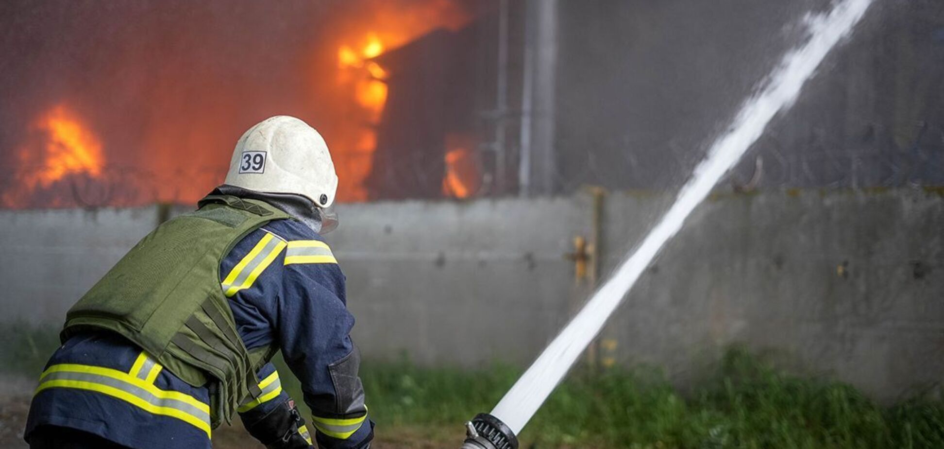 Російський удар по Одещині знищив ємності з зерном, яке мало йти до Азії і Африки – Мінінфраструктури