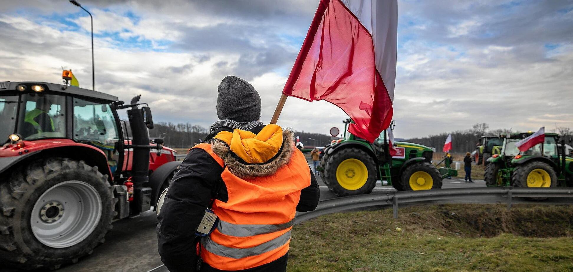 Поляки відновили мітинг на пункті пропуску з Україною