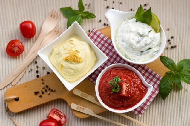 Коли в Україні почали використовувати соуси до страв: розповідає бренд-шеф