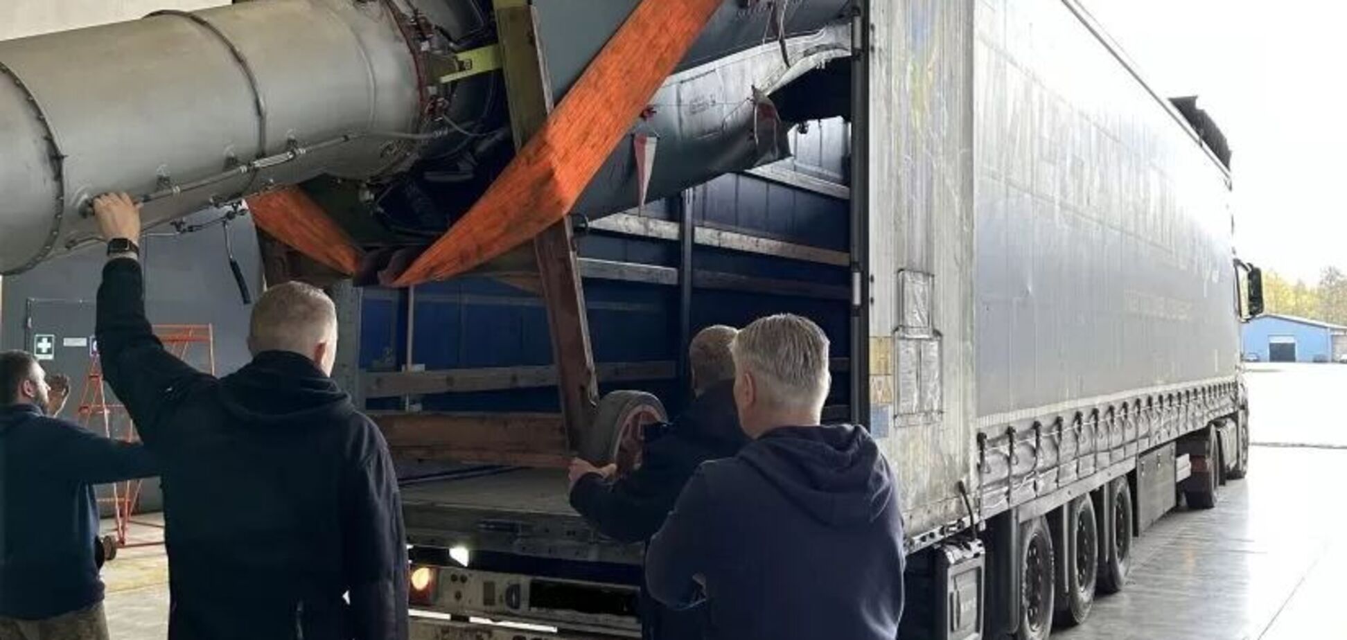 Литва передала Україні легкий штурмовик L-39ZA 'Альбатрос': чим він допоможе ЗСУ