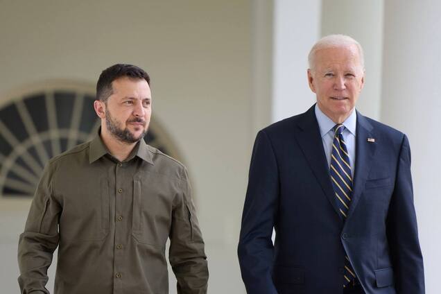 Зеленський провів телефонну розмову з Байденом: про що домовились