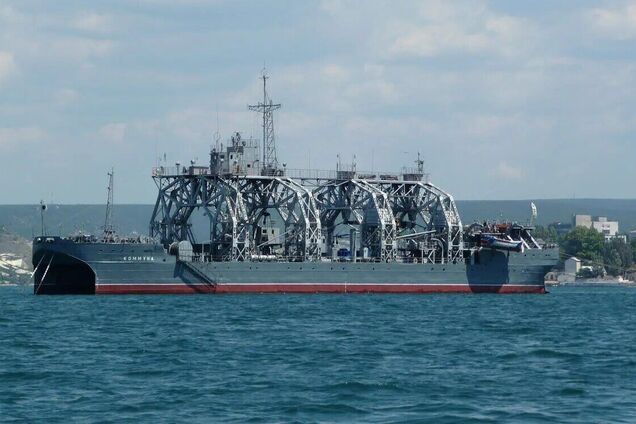 Ляпас для Росії: спливла символічна деталь про корабель 'Комуна', по якому поцілили ЗСУ