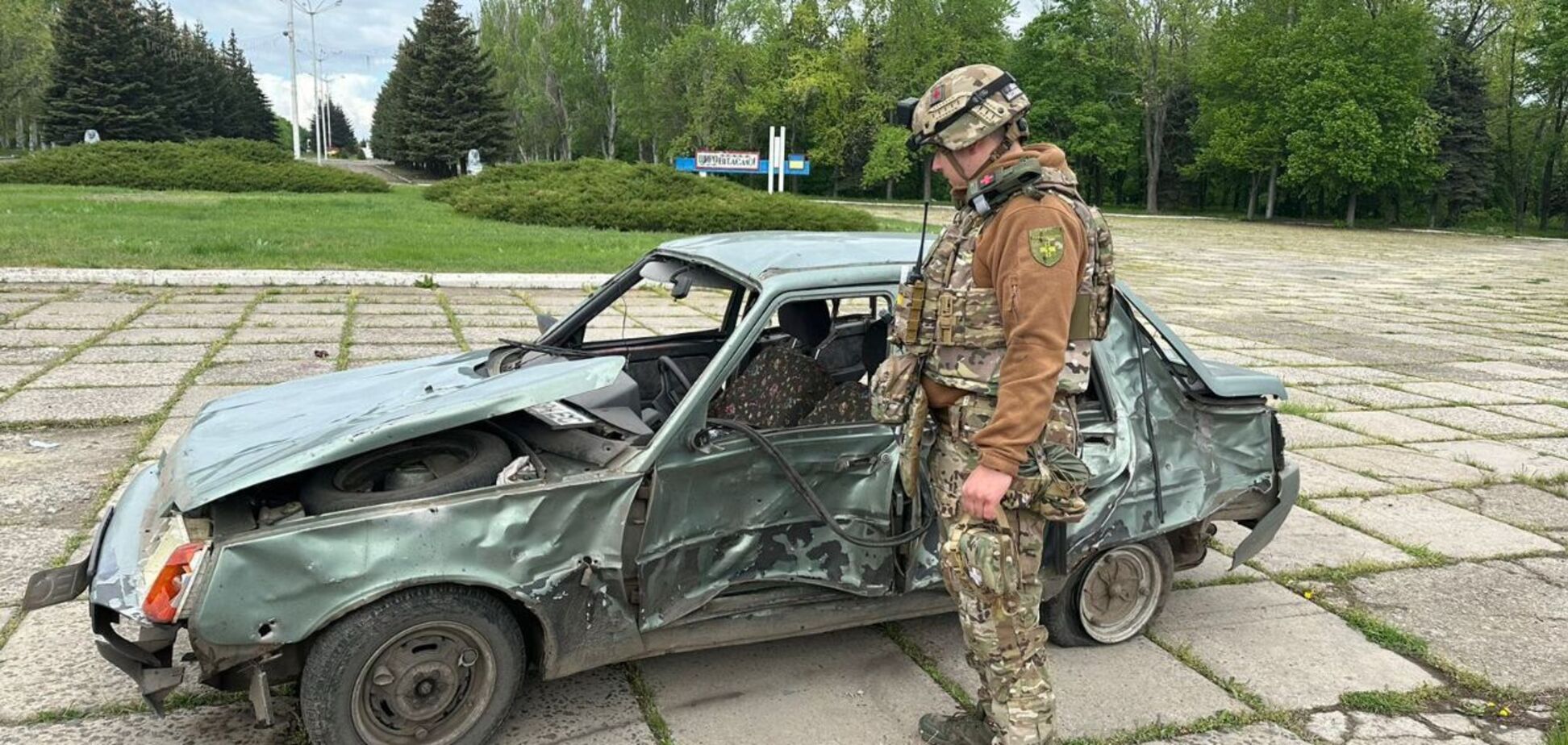 Окупанти скинули керовану авіабомбу на Костянтинівку: є поранені. Фото 