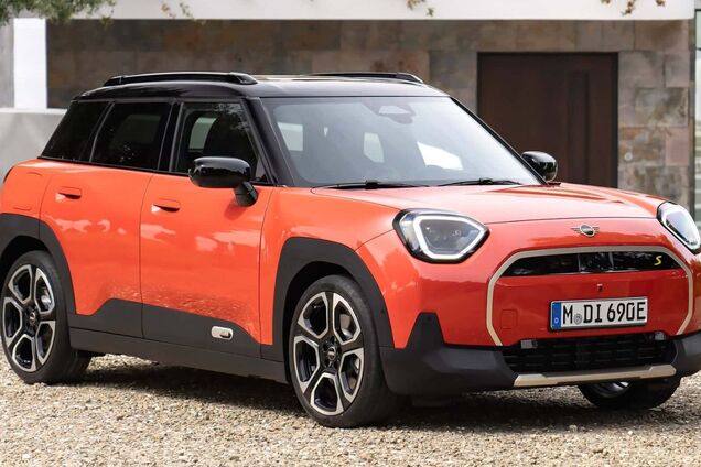 Новый кроссовер Mini Aceman оказался дешевле и меньше Countryman - фото  электрокара Мини | OBOZ.UA