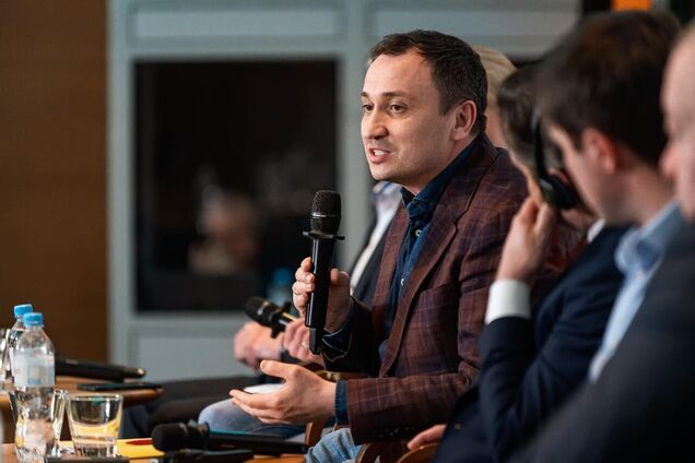 Подозреваемый в махинациях с землей экс-министр агрополитики Сольский хотел уехать из Украины