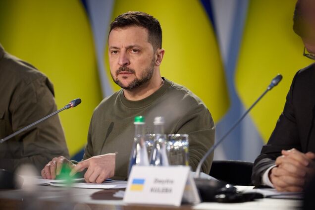 Зеленский посетит Францию и будет просить НАТО сбивать российские ракеты – Politico