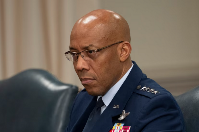 'Доправим как можно скорее': главный генерал США сказал, когда американская помощь поступит в Украину