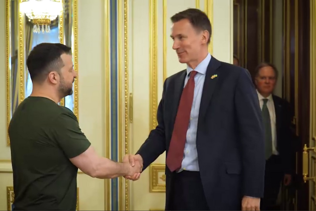 В центре внимания – помощь Украине и санкции против РФ: Зеленский встретился с канцлером казначейства Британии. Видео