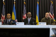 Глава Пентагону підтвердив нову довгострокову програму підтримки України озброєнням на $6 млрд