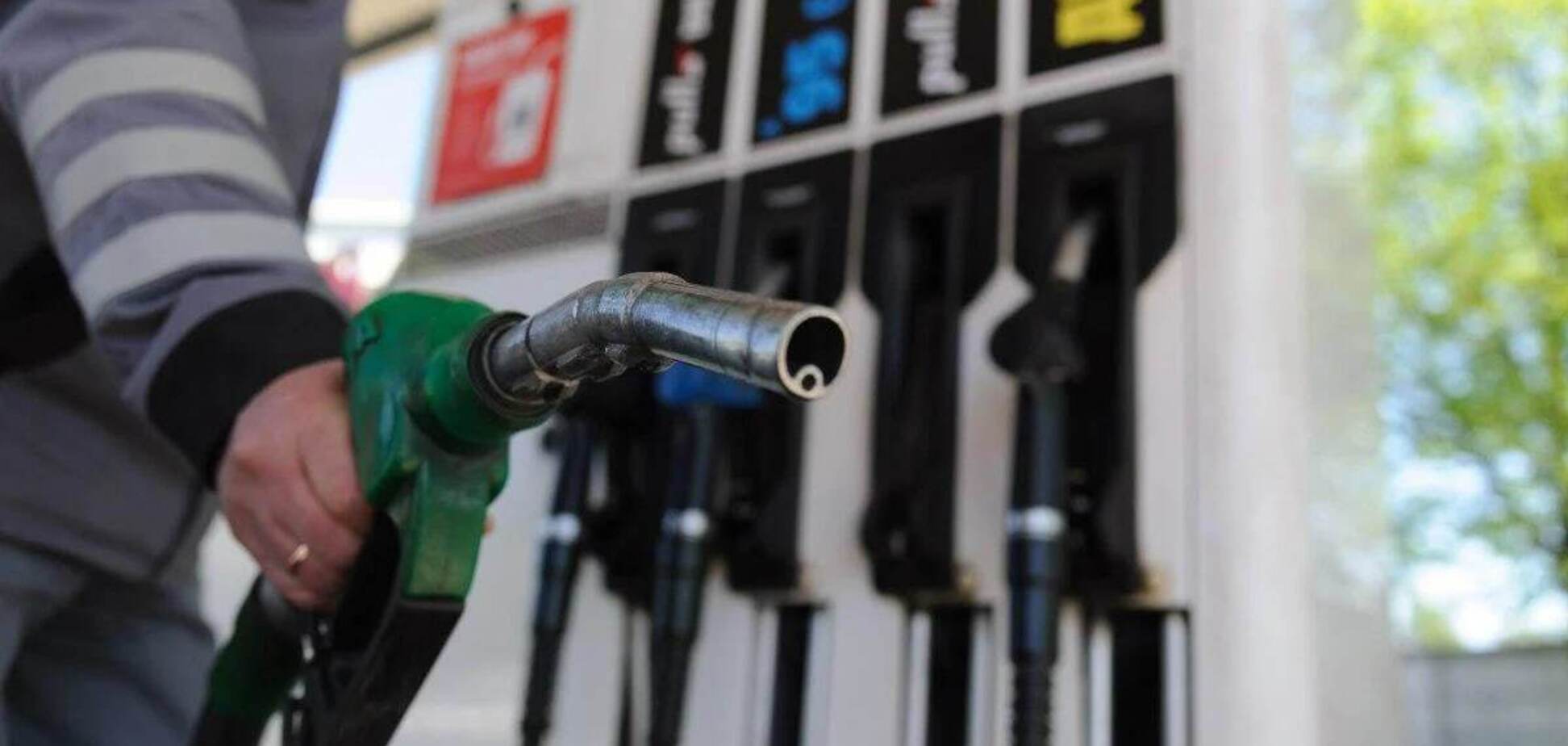 Налоги сетей АЗК в 2023 году: аутсайдеры платят в несколько раз меньше лидеров