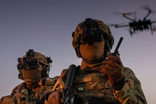 Разведчики уничтожили новейшую РЛС оккупантов беспилотником: видео ГУР