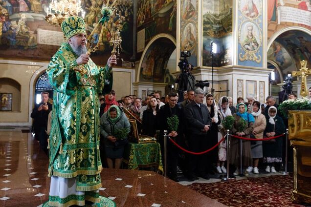 Сегодня наши молитвы – за ВСУ и Победу: Петр и Марина Порошенко поздравили украинцев с Вербным воскресеньем