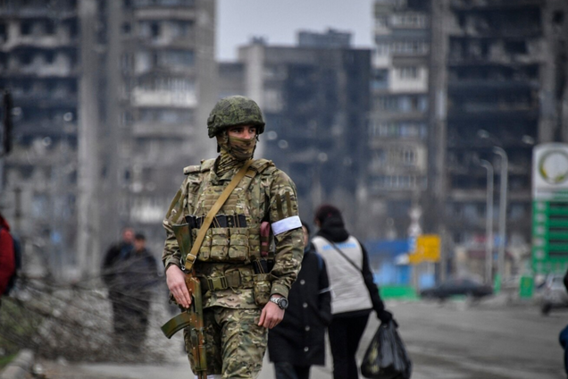Оккупанты устроили обыски в Скадовске и Геническе: 'охотятся' на украинских патриотов