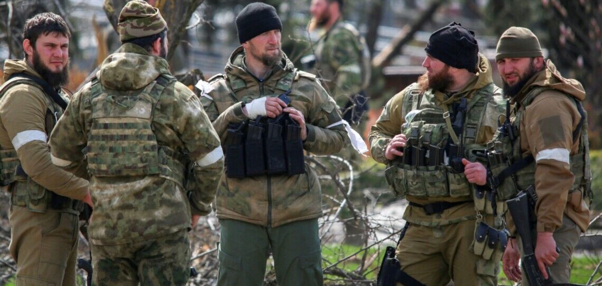 На расстояние 150-200 км до границе с Сумщиной прибыли четыре батальона чеченцев: есть ли угроза для Украины