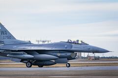 США планують частину літаків F-16 перетворити на безпілотники – Defense Express