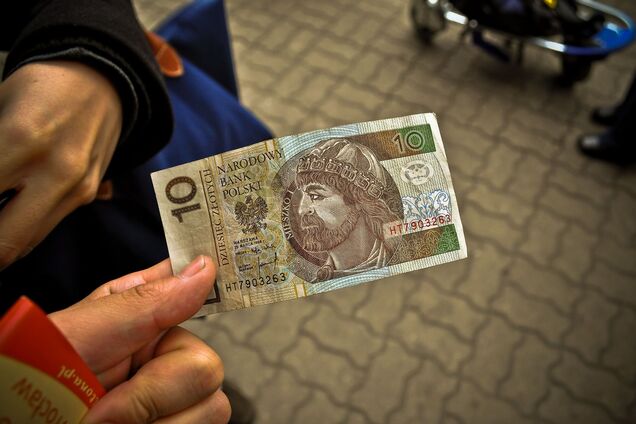 Польща отримує від українців більше, ніж витрачається на біженців