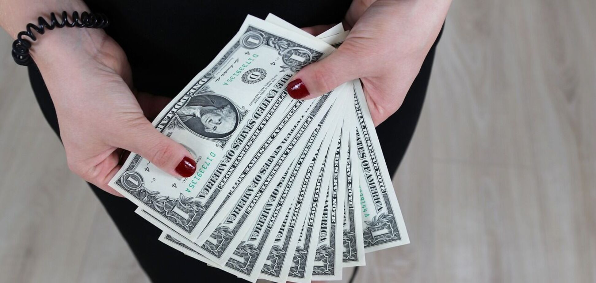 Курс доллара может ощутимо вырасти уже до конца 2024 года