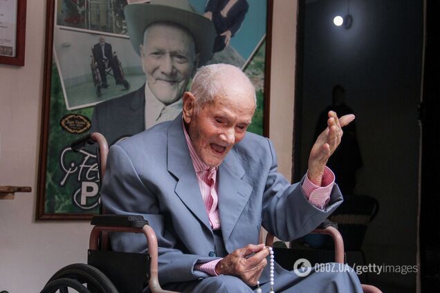 Помер найстаріший чоловік у світі: він прожив майже 115 років і перед смертю розкрив секрет довголіття