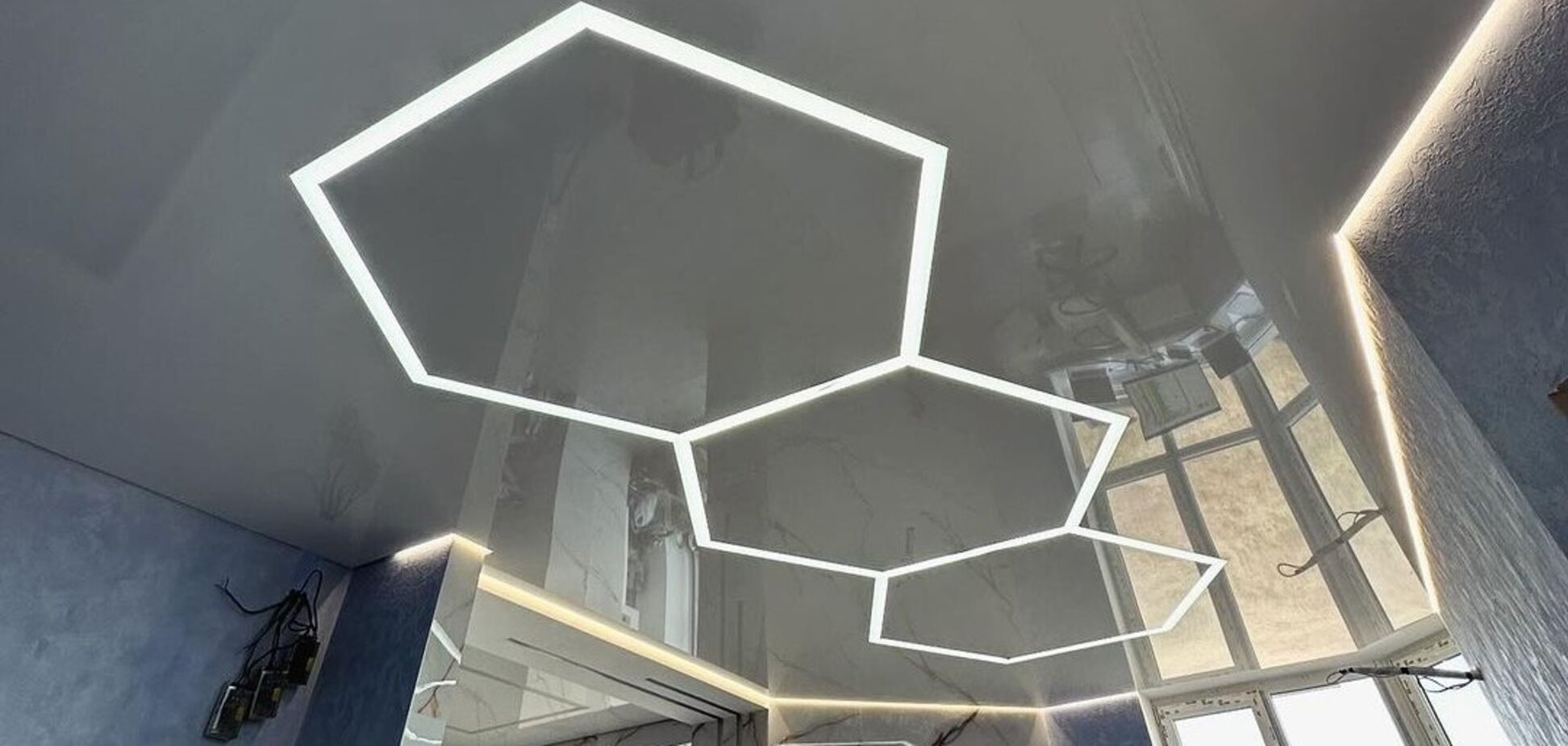 Экологически чистый и с гарантией на 17 лет: компания 'Артдекор' начала использовать новый материал для натяжных потолков