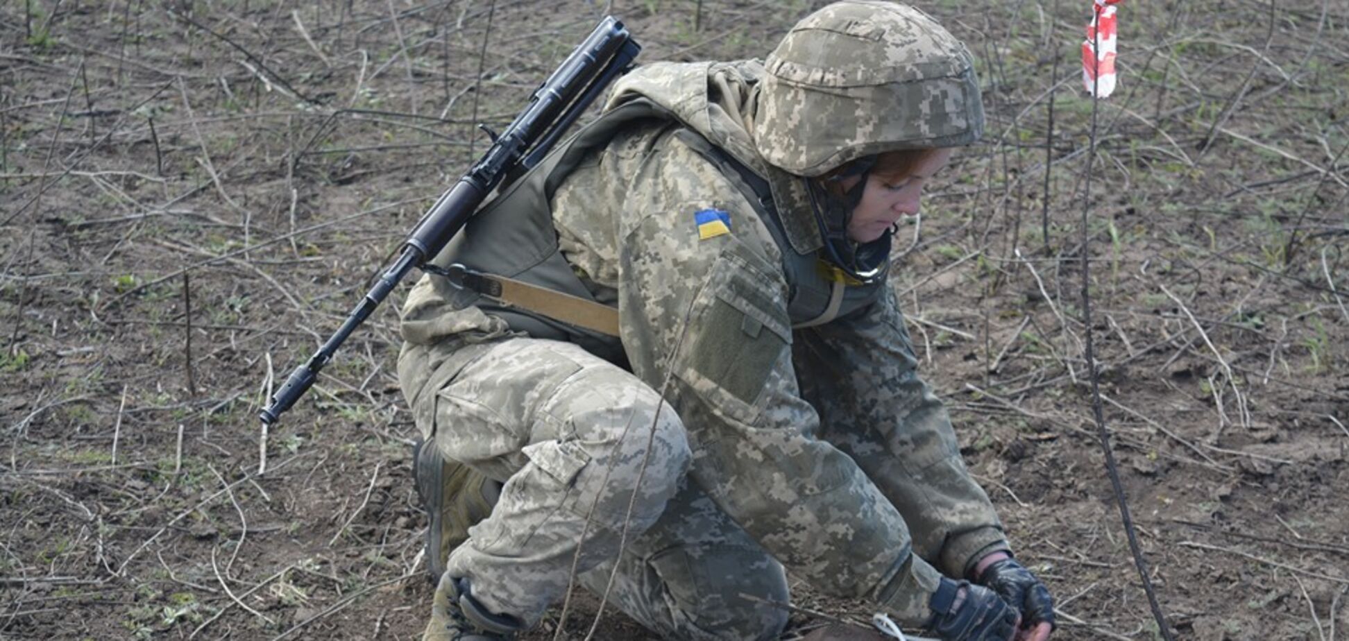 Україна прагне залучати більше жінок до розмінування: про що йдеться