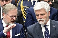 Геополитическая необходимость: президент и премьер Чехии призвали ЕС не колебаться с расширением