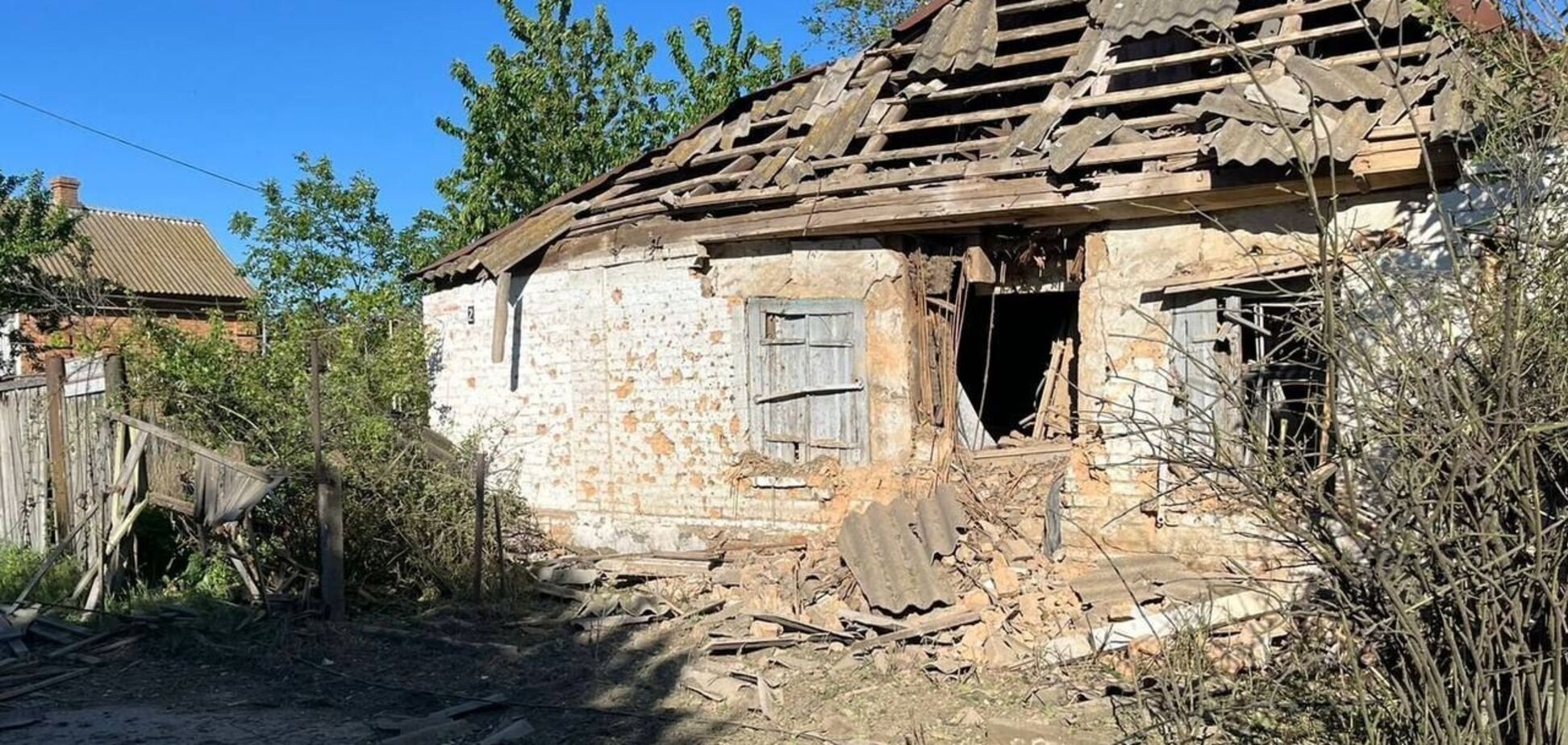 Росіяни п'ять разів обстріляли Нікопольщину: пошкоджено об'єкти цивільної інфраструктури. Фото