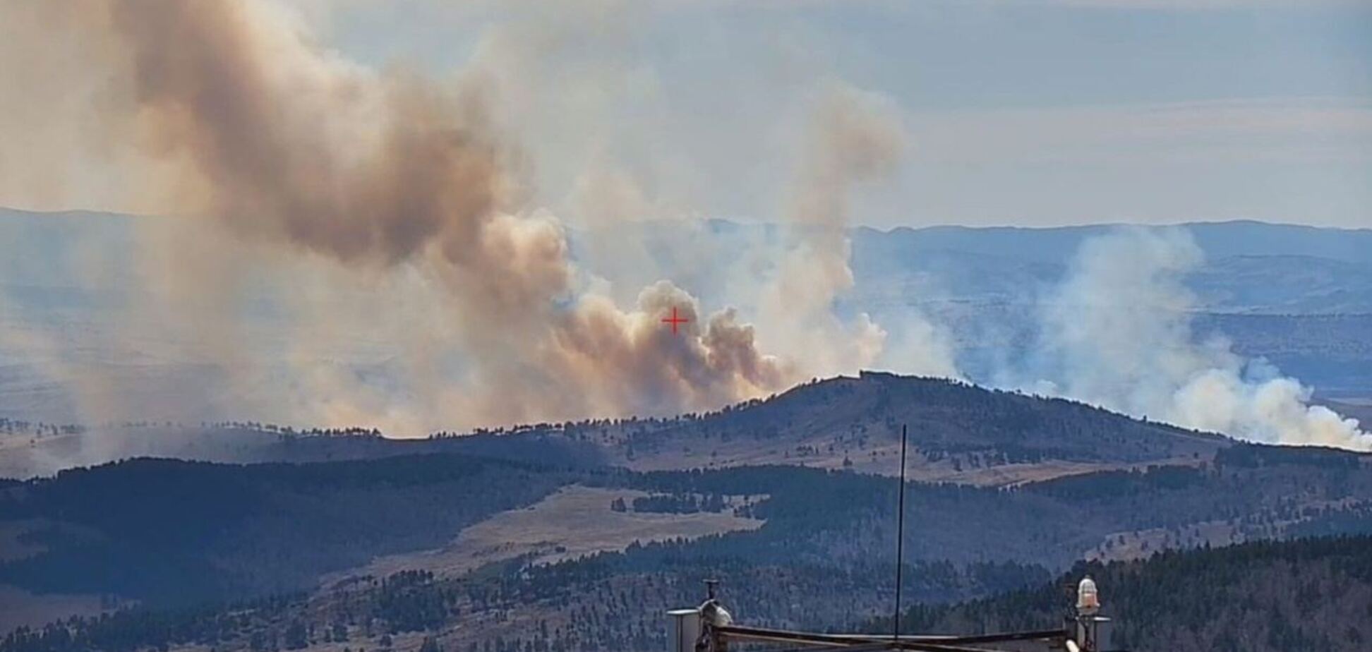 Після повеней у Росії почалися лісові пожежі: полум'я охопило сотні гектарів. Фото і відео