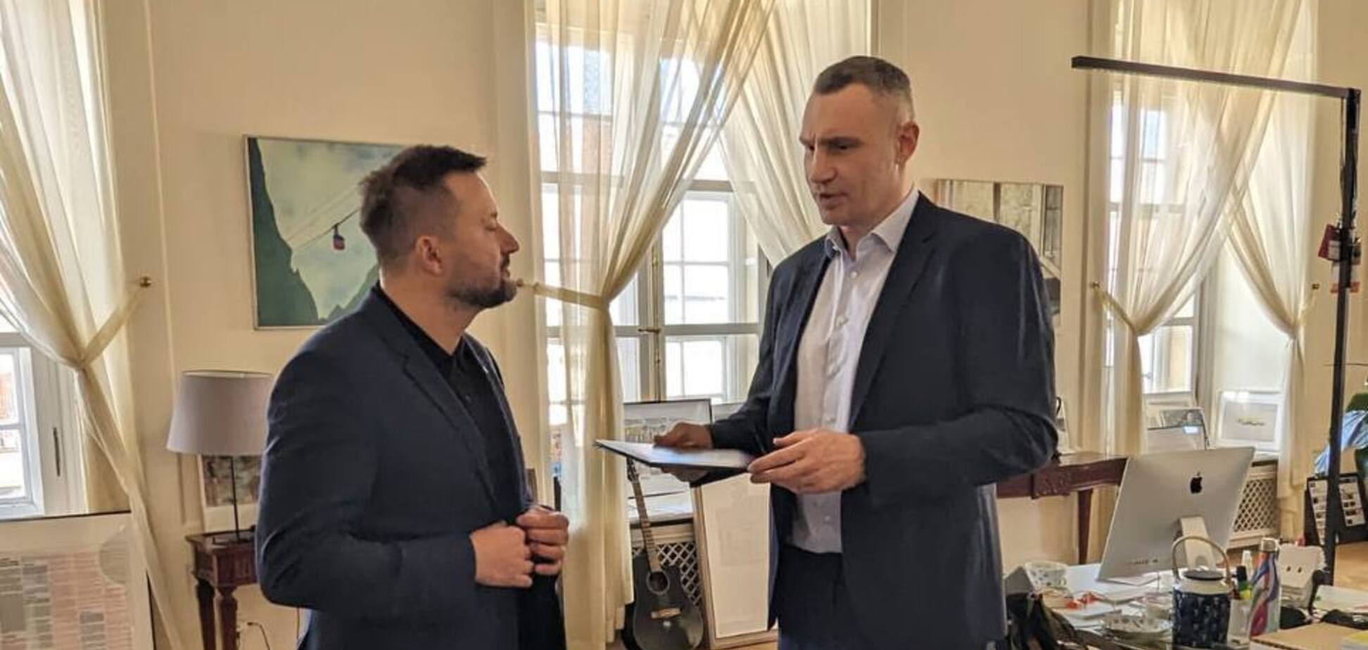 Кличко в Словакии встретился с мэром Братиславы Матушем Валло