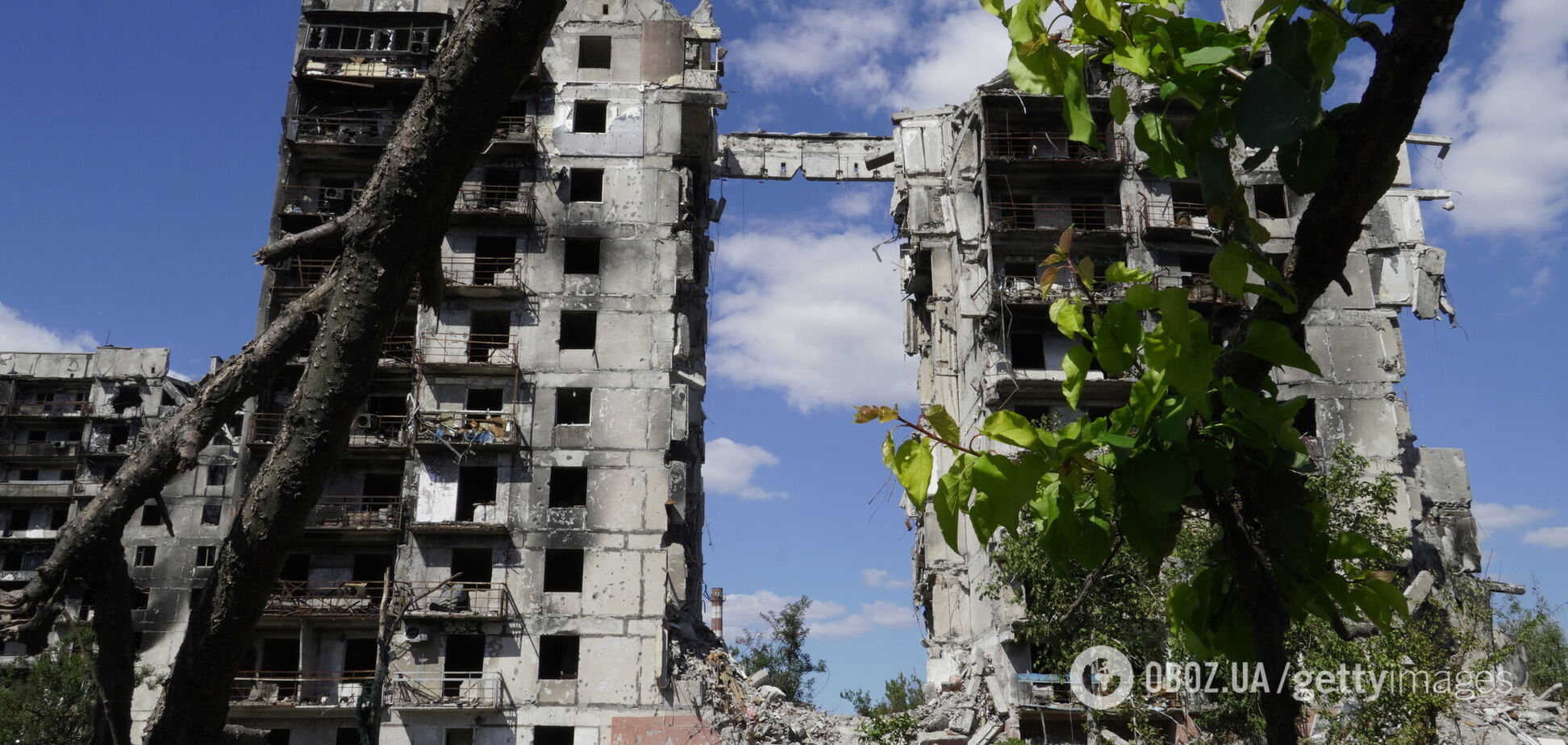 Оккупанты в Мариуполе сносят целый квартал, люди останутся на улице. Видео