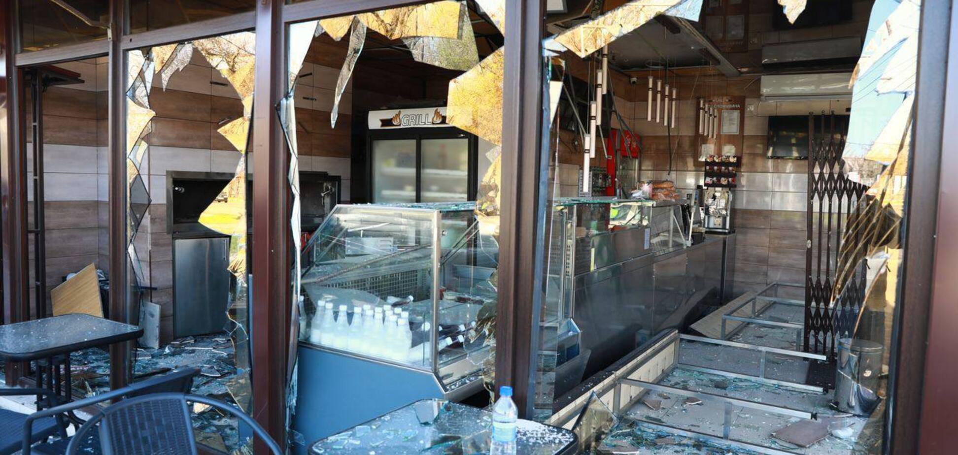 Россияне атаковали жилой район Запорожья: погибли четверо гражданских, есть раненые. Фото