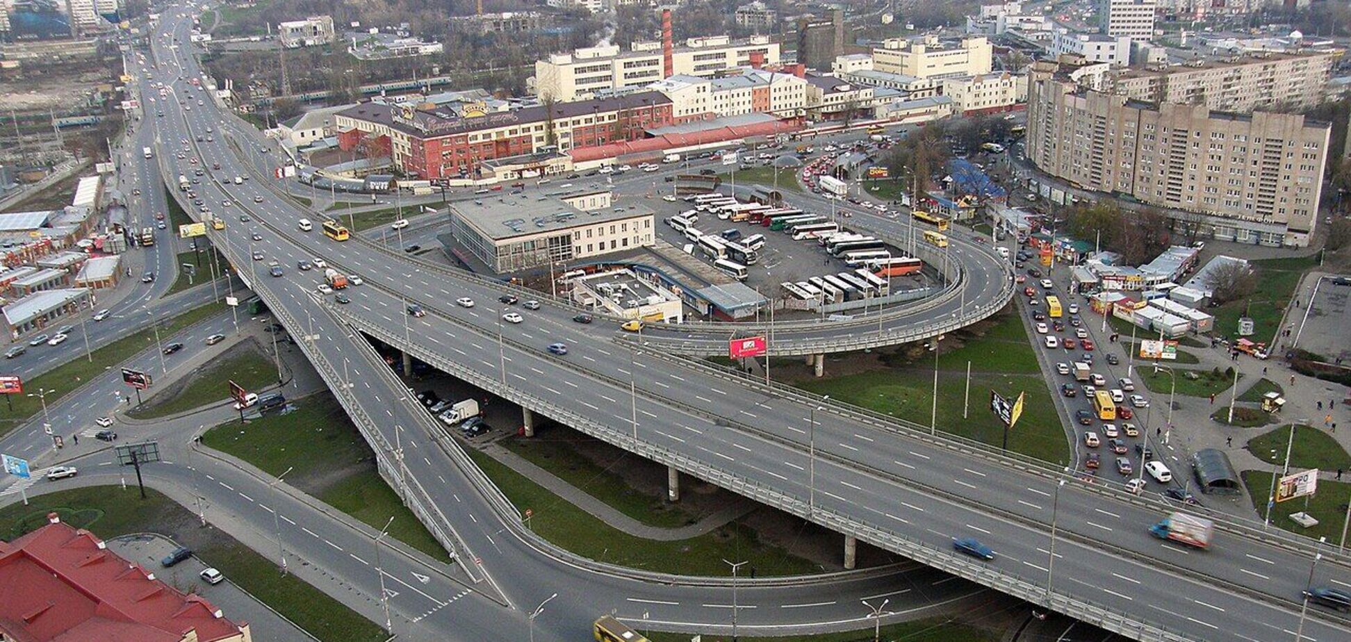 Деміївська площа