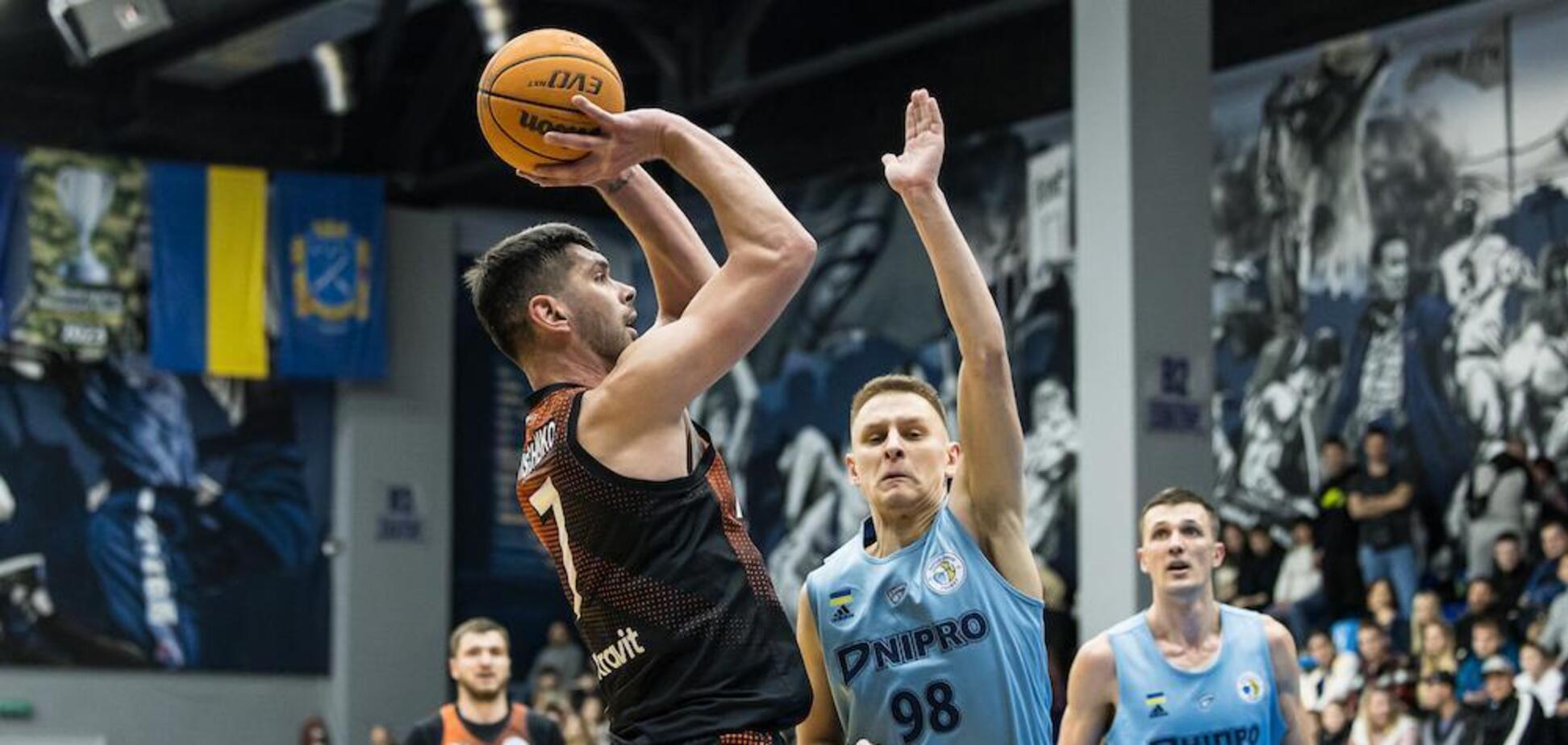 Полуфинал Суперлиги Fabet ознаменовался фантастической развязкой на последних секундах. Видео