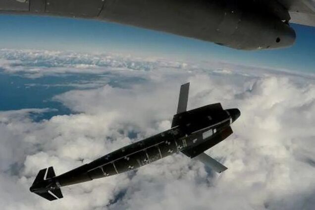 Работал на ФСБ: СБУ задержала экс-регионала, наводившего авиабомбы РФ на Сумщину. Фото