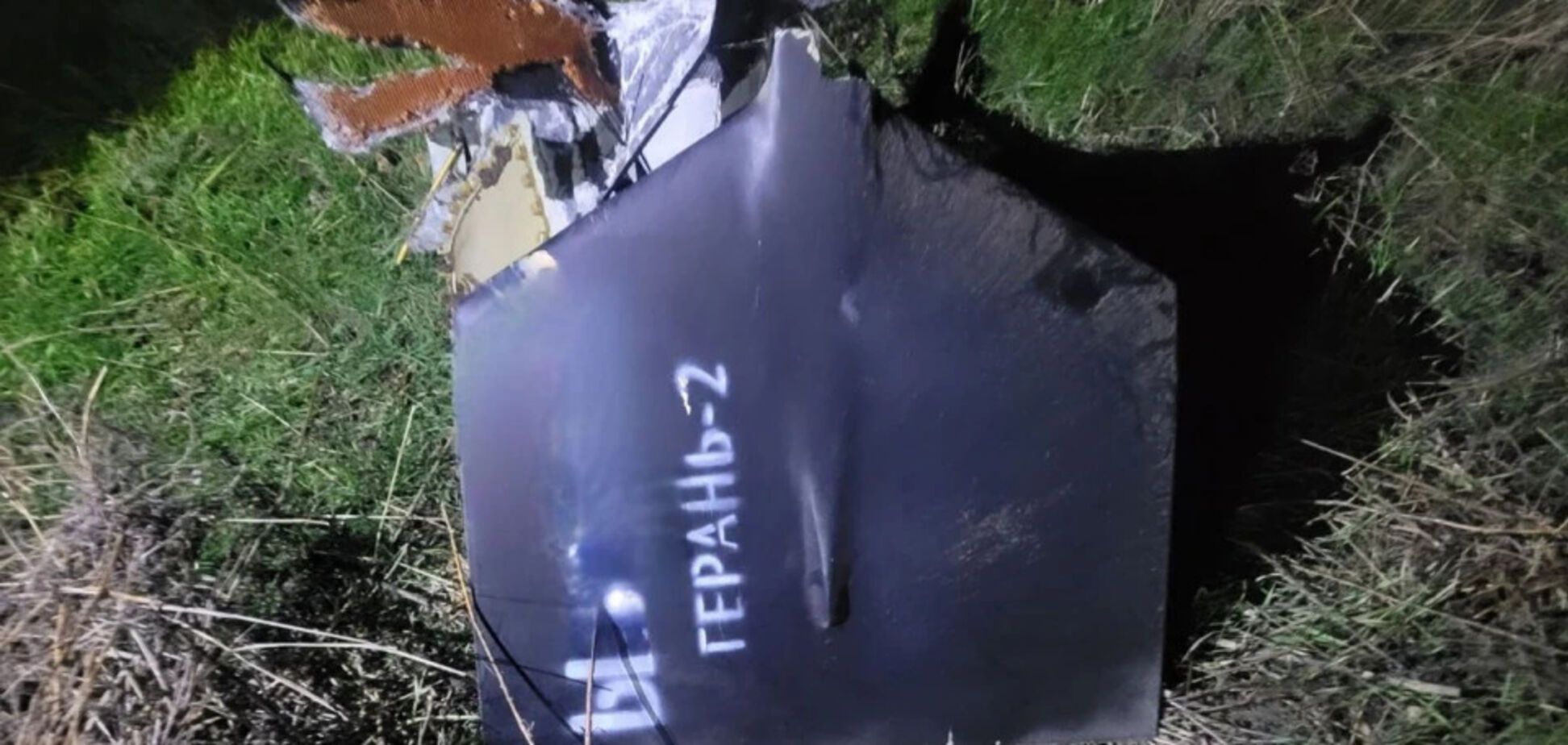 Окупанти вночі атакували Одещину дронами: пошкоджено логістично-транспортний об'єкт  і АЗС