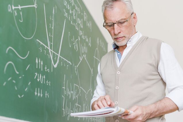 На Рівненщині директора школи оштрафують на 3500 гривень через іншого вчителя: що трапилося