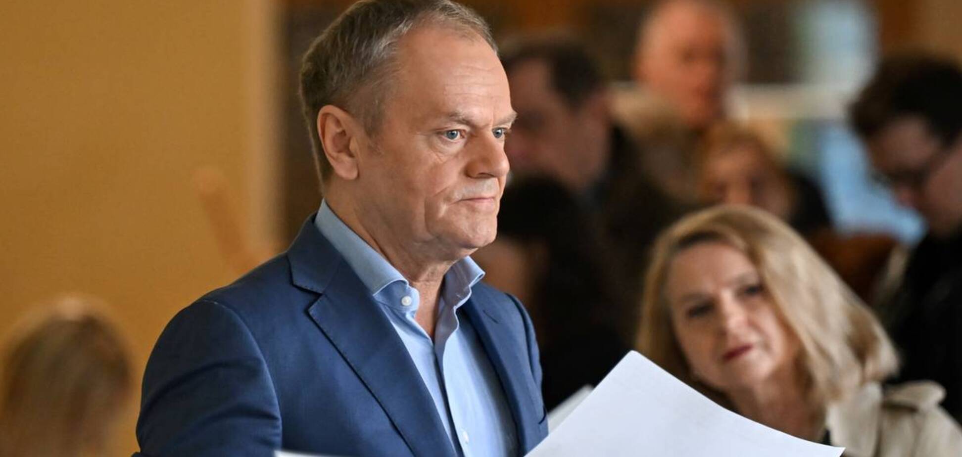 У Польщі на місцевих виборах 'ПіС' з незначним відривом випередила альянс Туска: дані екзитполу