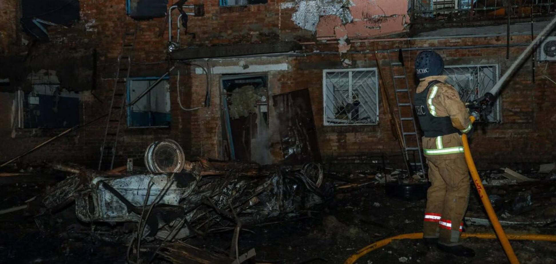 Кількість постраждалих унаслідок удару РФ по Полтавщині зросла до 16. Фото, відео і всі подробиці