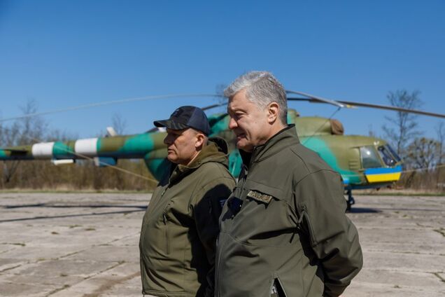 Save Soldier – это наш натовский принцип: Порошенко привез новую разработку для боевой авиации