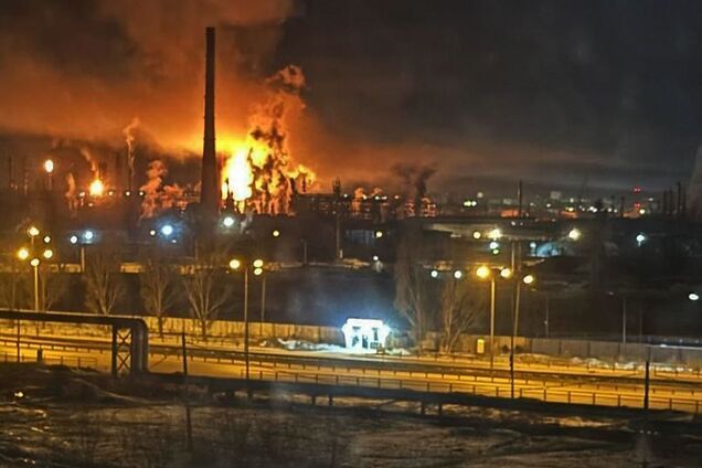 Удари українських дронів по НПЗ змусили Росію домовлятися про імпорт бензину з Казахстану – ISW