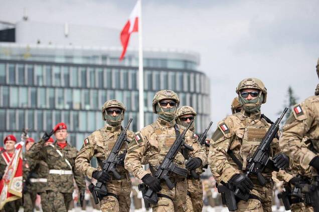 Більшість поляків вірять у ймовірну агресію Росії проти НАТО: коли саме очікують її
