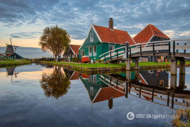 Похоже на конструктор Lego. Как выглядит необычный город в Европе, который называют дешевой альтернативой Амстердаму