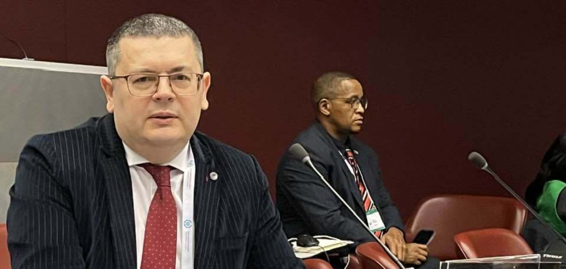 'Це тимчасовий крок': нардеп пояснив, чого очікувати військовозобов'язаним українцям за кордоном. Відео